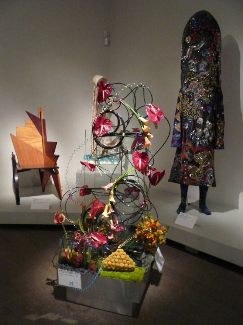 Bouquet To Arts