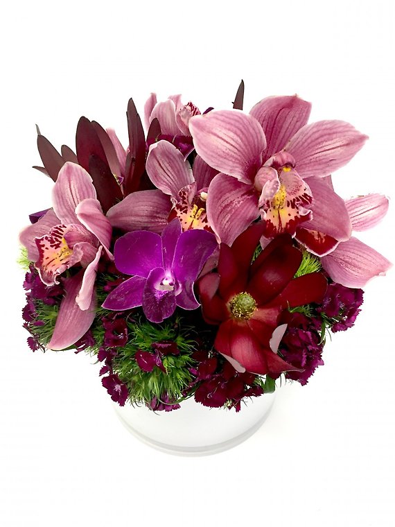 Burgundy Burgeon Bouquet