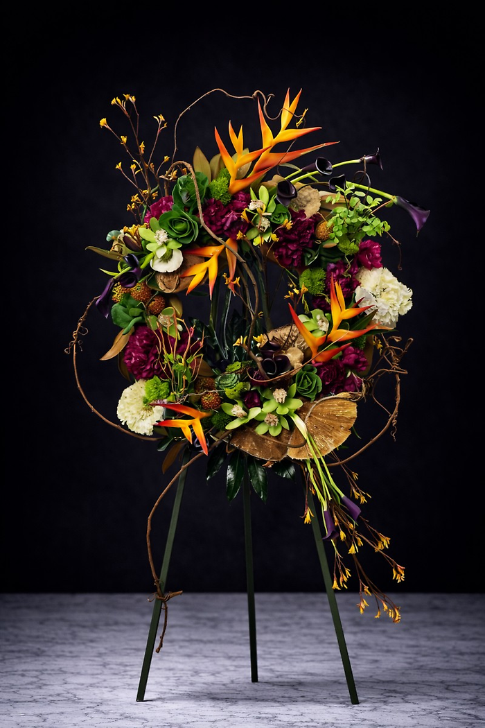 Tropical Wreath