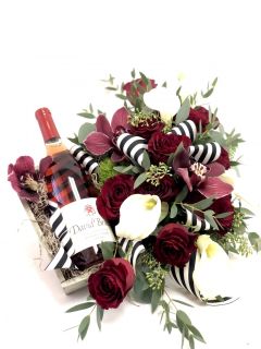 Romance and Wine Box