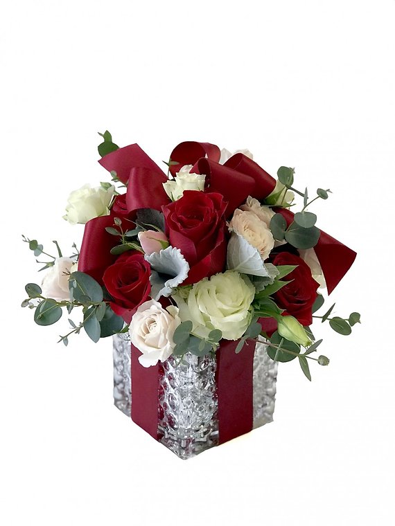 Cupids Package Bouquet