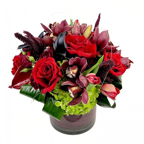 Crimson Allure Bouquet - Deluxe