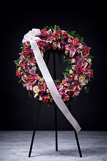 Circle of Friends Wreath