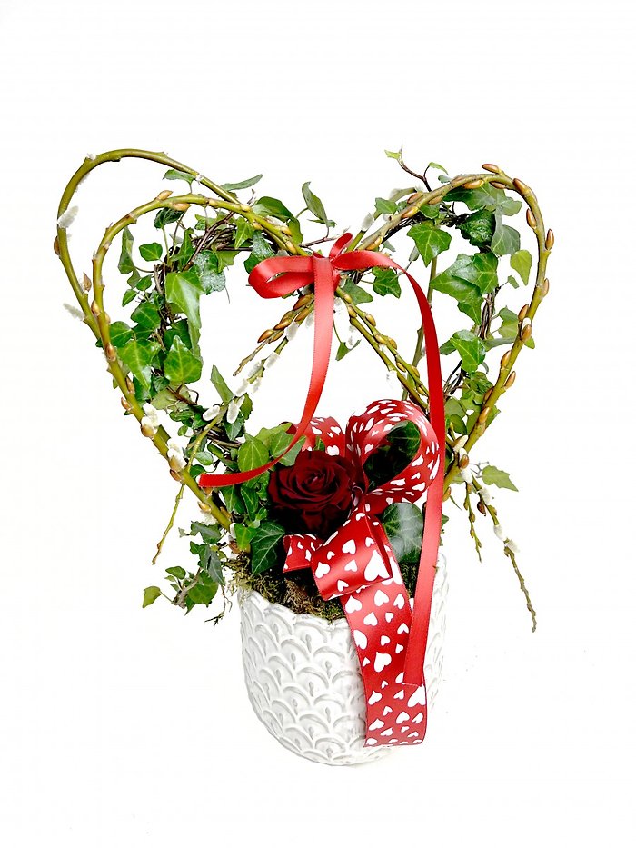 Small Heart Topiary